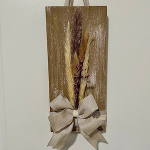 Wood Dried Floral Wall Decor, Rustic Wall Decor, Wood Flower Wall Art, Wood Plaque Wall Decor, Wooden Plaque Board Decor, Housewarming Gift