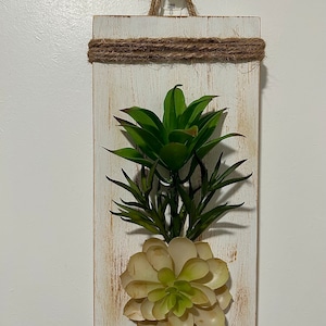 Wood Succulent Wall Decor, Rustic Wall Decor, Wood Flower Wall Art, Wood Plaque Wall Decor, Wooden Plaque Board Decor, Housewarming Gift