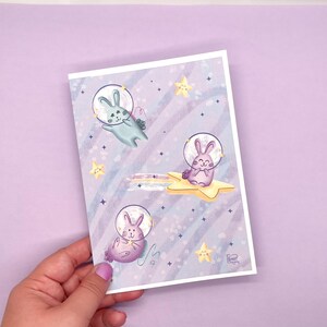 Carte de voeux de lapins astronautes de l'espace | Carte de correspondance de lapin mignon 5 x 7 avec enveloppe, papeterie spatiale kawaii, carte vierge pour enfants ou amis