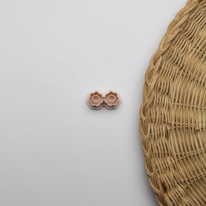 Lunettes de soleil à fleurs avec emporte-pièces en pâte polymère