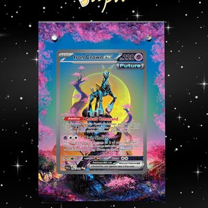 Iron Crown Ex 206/162 - Pokémon Forces Temporelles - Étui/Support magnétique pour votre carte + Illustration détaillée + Support