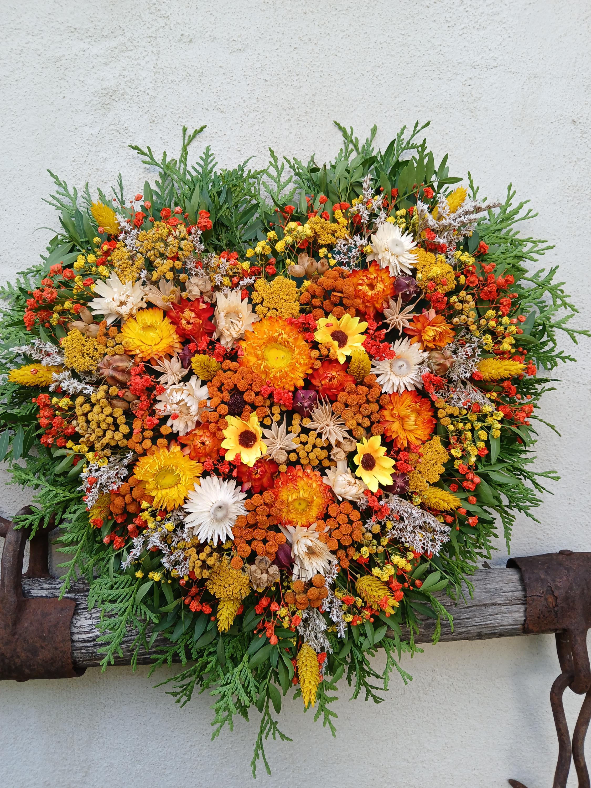 Grabgesteck trockenblumen