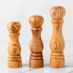 Handmade Olive Wood Salt & Pepper Mill: Gourmet Spice Grinder, Free Personalization