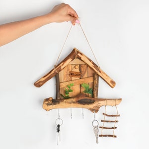 Key Hanger Handmade from Olive Wood - Elegant Key Holder for Wall + Free Wood Wax