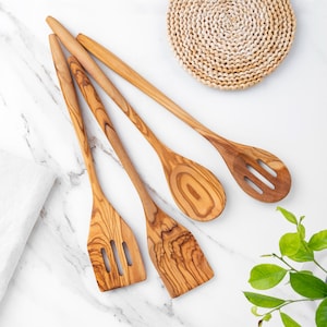 Olive Wood Utensils Set of 4 Wooden Cooking Utensils Slotted and Flat Spatula Mixing & Slotted Spoon +FREE Personalization and Wood Beewax