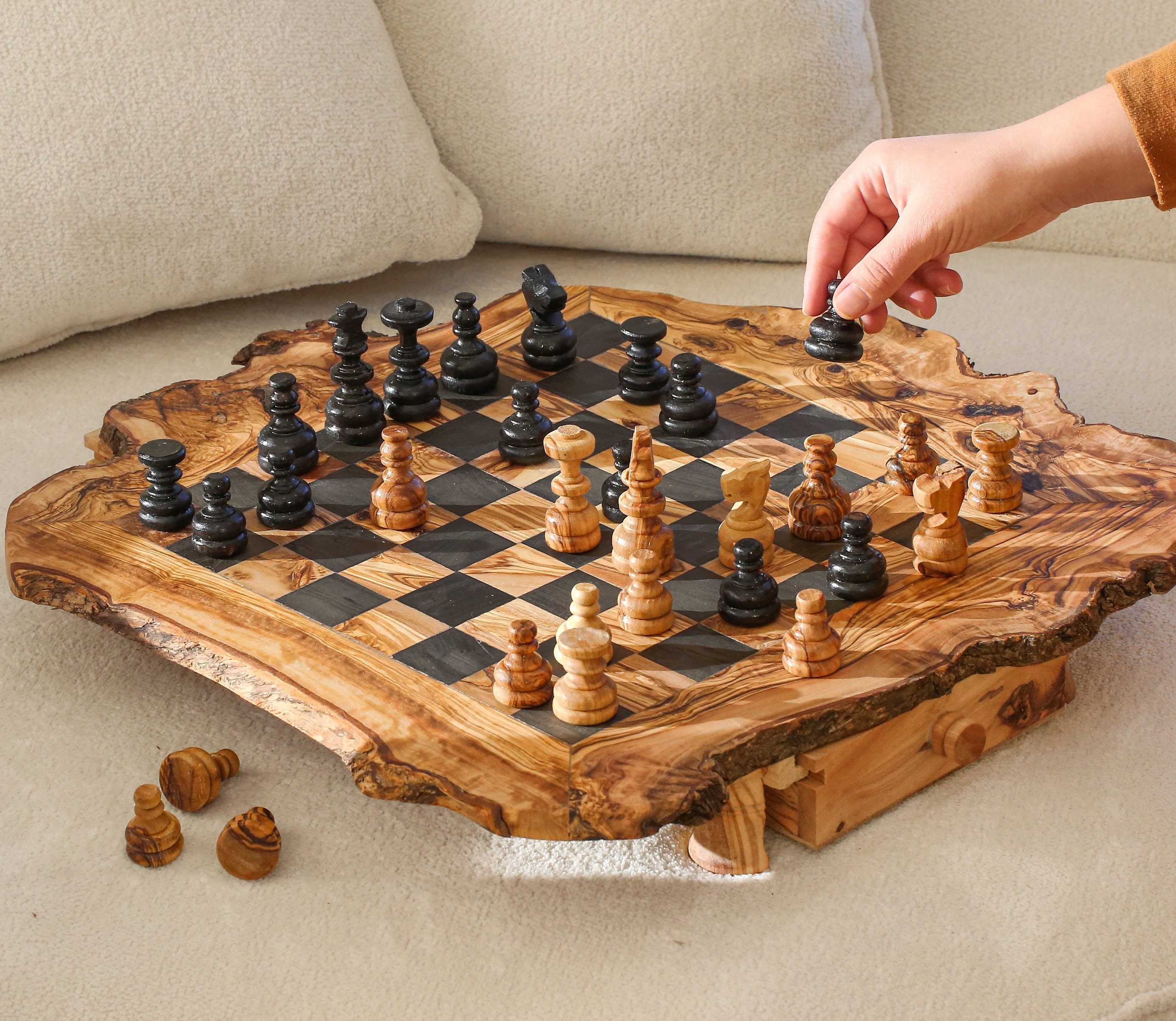 Beldinest Rustic Red Olive Wood Chess Set- Luxury Edition 