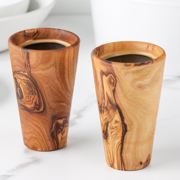 Handgefertigte Tasse aus Olivenholz: Personalisierte rustikale Kaffeetasse + Bienenwachs-Geschenk-Kit