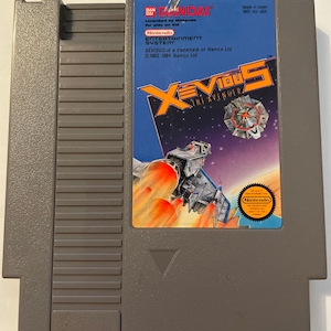 Authentieke Nintendo "nes" Xevious-gamewagen.