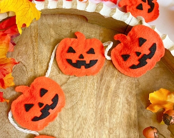 Handmade Felt Jack-o'-Lantern Garland, Spooky Halloween Party Decor