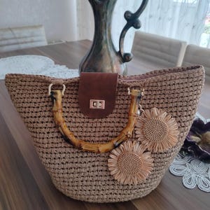 Bamboo Handle Crochet Tote, Handmade Summer Straw Bag, Woven Sunflower Purse, Boho Beach Bag, Rustic Eco Bag for Vacation & Everyday