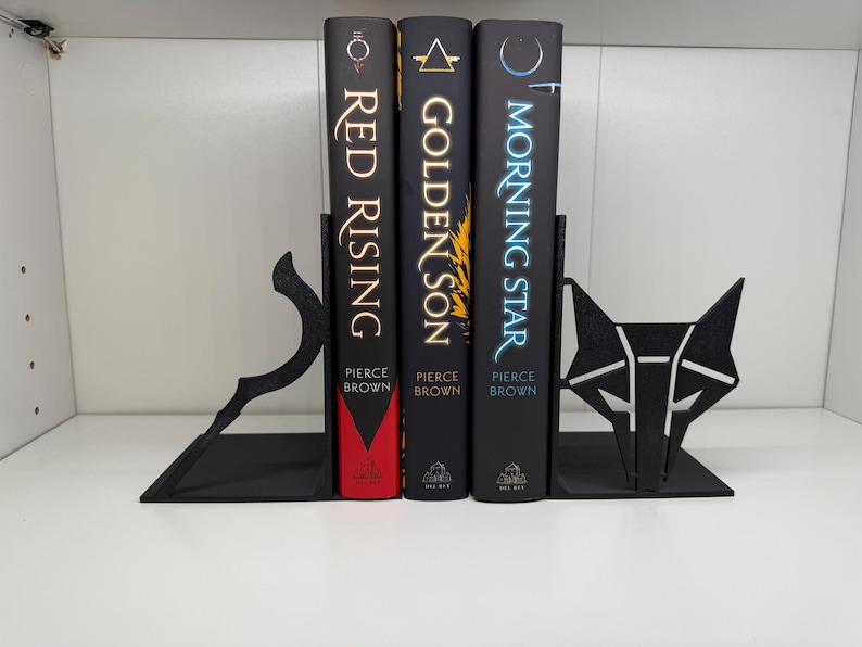 Red Rising Bookends Red Rising Bookend – 3D Printed Reaper Shelf Decor for Book Lovers ...