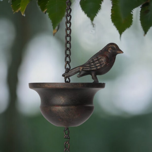 Chaîne de pluie, Coupe d’oiseau en métal, Décoration de jardin, Décor extérieur, Cadeau rustique, Tuyau de descente, Cintre de gouttière, Oiseau de sculpture, Jardin