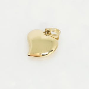 Dije de corazón de oro amarillo de 10 quilates, corazón de oro hinchado, corazón de oro curvo, corazón de oro hueco, dije de San Valentín, regalo de aniversario, regalo para ella, 14 x 14 mm