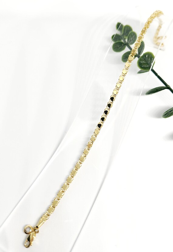Cavigliera Oro Giallo 14k Con Cuore Semplice 1,5mm - Goldum NYC, Lunghezza 10 Pollici