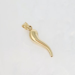 10K Real Gold Horn, Gold Italian Horn, Gold Cornicello Pendant, Gold Cornetto Charm, Gold Protection Charm, Evil Eye Charm, 2.2cm length