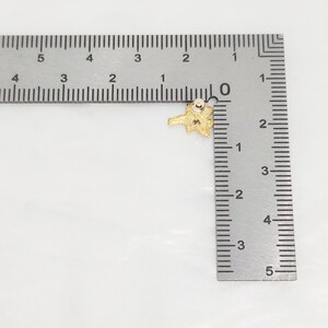 Dimensions: 9mm x 8mm