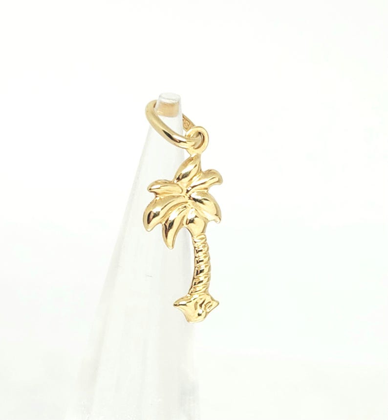 14K geelgouden boombedel, gouden palmboombedel, geribbelde boombedel, gouden tropische boom, botanische sieraden, gouden gezwollen boom, 16 mm x 10 mm afbeelding 11