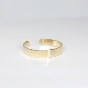10K Yellow Gold Plain Ring, Gold Midi Ring, Gold Toe Ring, Gold Pinky Ring, Gold Sleek Ring, Adjustable Gold Ring, Gold Toe Jewelry, Size 6
