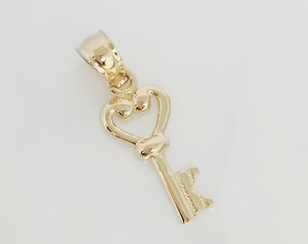 Dije de llave de oro amarillo de 10 quilates, llave de oro pequeña, llave de oro macizo, amuleto de la suerte de oro, llave esqueleto de oro, llave de oro delicada, llave de corazón de oro, 12 mm x 6 mm