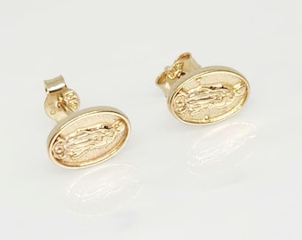 10 kt geelgouden oorbellen kleine Maagd Maria, gouden religieuze oorbellen, gouden ovale oorbellen Maagd Maria, religieus cadeau, communiecadeau, 8 x 6 mm