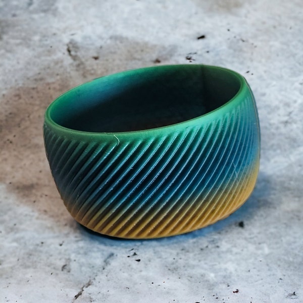 Modern Planter Pot - Newly beautiful wavy pattern finish pot. Gift for mom, friend and plant lovers