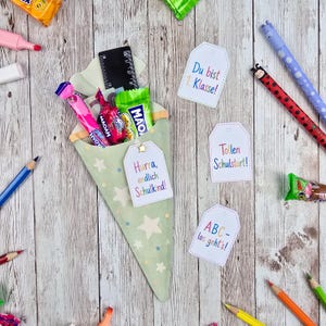 Cono escolar verde imprimible - Regalo DIY para el primer día de clases y secundaria - Plantilla imprimible para bolsa de cono escolar pequeño