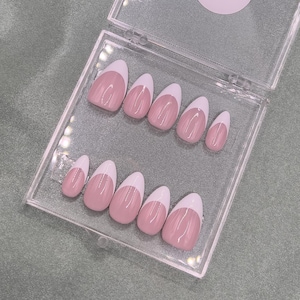 French tip press on nails
