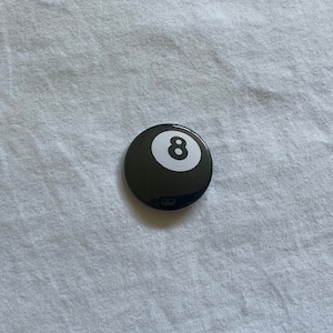 8 Bal badge pin-knop