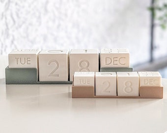 Perpetual Desk Calendar Cute calendar Aesthetic calendar Unique Decoration office decoration stationery Ideal Gift idea for all Occasions