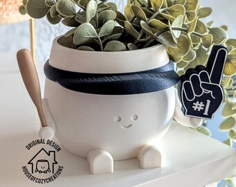 Baseball player gift plant pot happy face indoor planter birthday gift sport lover flower pot father's day gift sports fan baseball bat