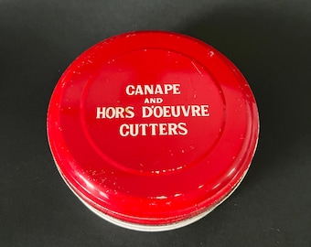 Vintage Canapé Hors d’Oeuvre Cutters Set | Red Tin Mid Century Entertaining Kitchenware