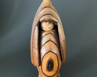 Vintage Japanese Kokeshi Osugibochi Doll – Hand Carved Wood Figurine – Traditional Japanese Folk Art