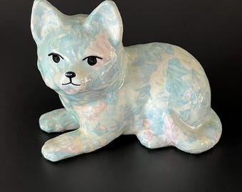 パーク・ローズ・ブリドリントン陶器の猫の置物：釉薬花模様の陶器