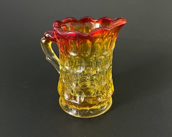 Vintage Amberina Cadmium Glass Syrup Pitcher, Glowy Orange Red Glass Creamer, UV Reactive Mini Pitcher, Retro Art Glass Collectible, 9cm Tal