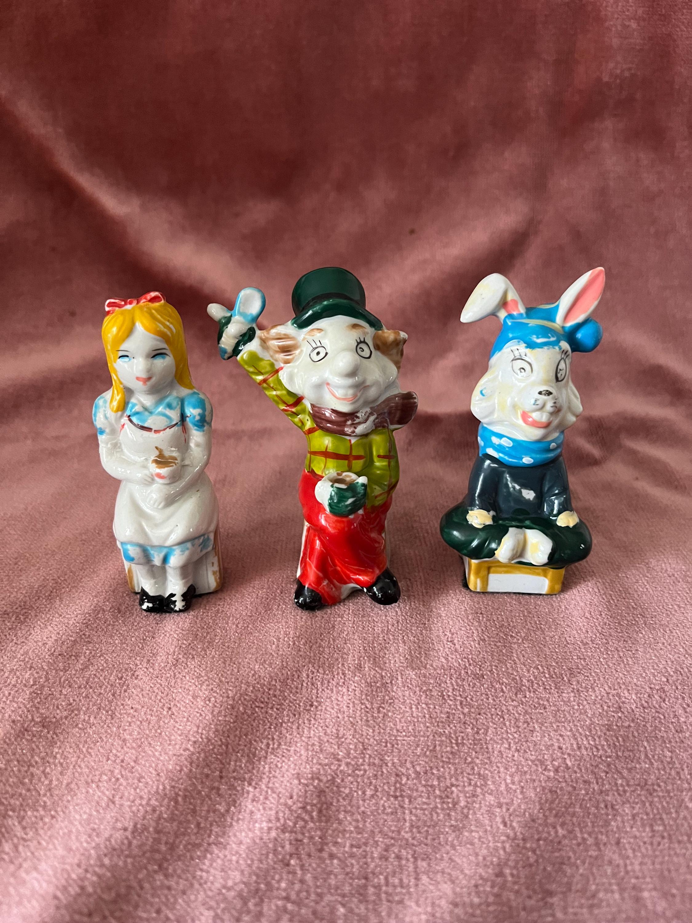 Alice in wonderland figurine - Etsy 日本