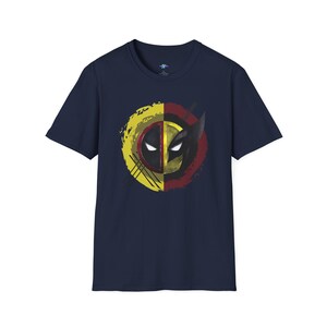 Camiseta unisex Softstyle de Deadpool y Wolverine, nuevo equipo de héroes imagen 3