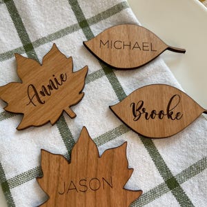 Thanksgiving Table Setting Name Tags:  Table Setting Tags, Wooden Leaf Name Tags, Wooden Name Tags