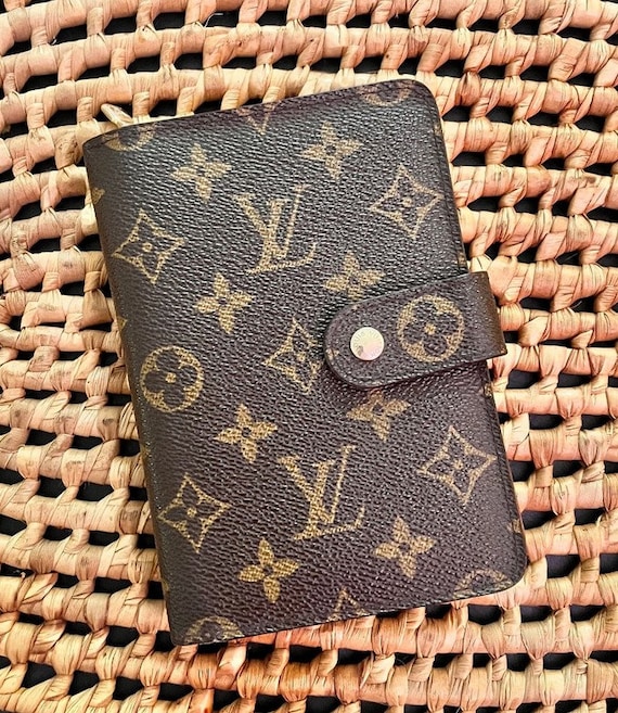 Brown Vintage Louis Vuitton LV Porte Papier Passp… - image 2