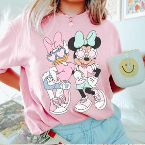Retro Disney Minnie Daisy Shirt, Disney Girls Shirt, Disney Besties Shirt, Disneyworld Shirt, Disney Girls Shirt, Disneyland Tee
