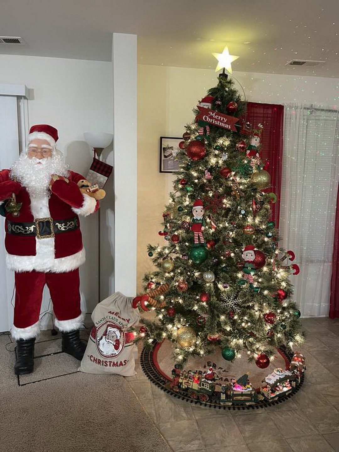 6 Ft. Animated Singing Santa Christmas Animatronic Etsy