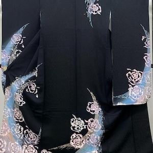 Furisode Kimono Black Color Rose pattern Wedding Premium Pure Silk Craftsman Japanese Traditional Crafts Made in Japan K2691