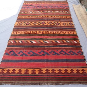 5x9 ft Afghan Vintage Rug/ Geometric Flatweave Kilim Rug/ Long Authentic Kilim Area Rug/ Handmade Wool Rug for Living room/ Red Bedroom Rug