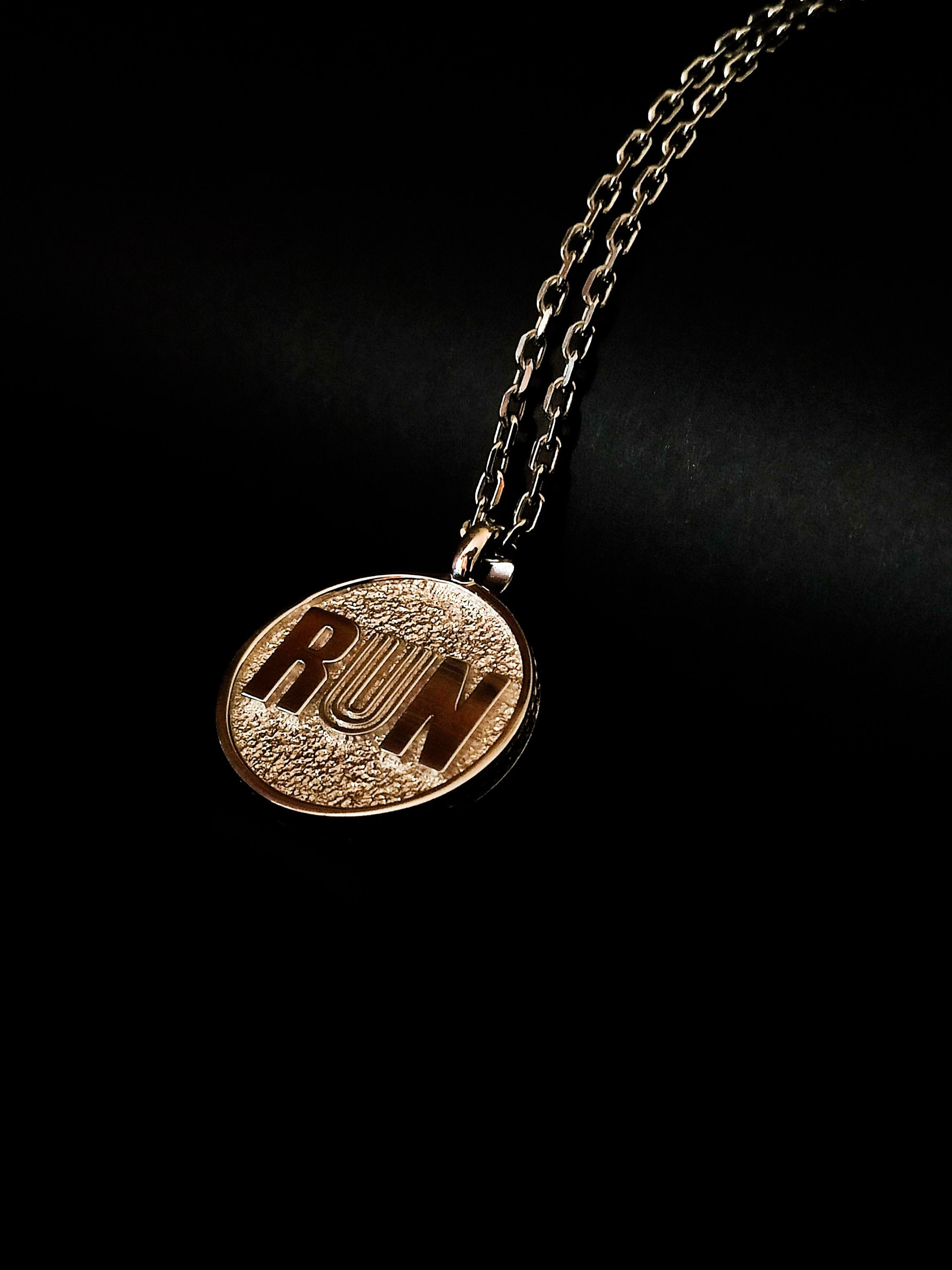 Sterling Silver RUN Pendant Necklace - Marathon Runner Gift - Etsy