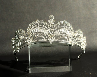 Diadema Quinceanera d'argento, diadema nuziale con corona d'onda, corona nuziale, diadema nuziale, diademi di cristallo, copricapo nuziale, splendida corona nuziale