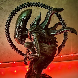 Alien Xenosleeper-staty