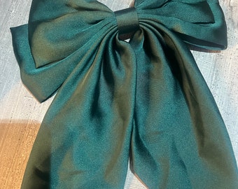 Emerald hair bow clip