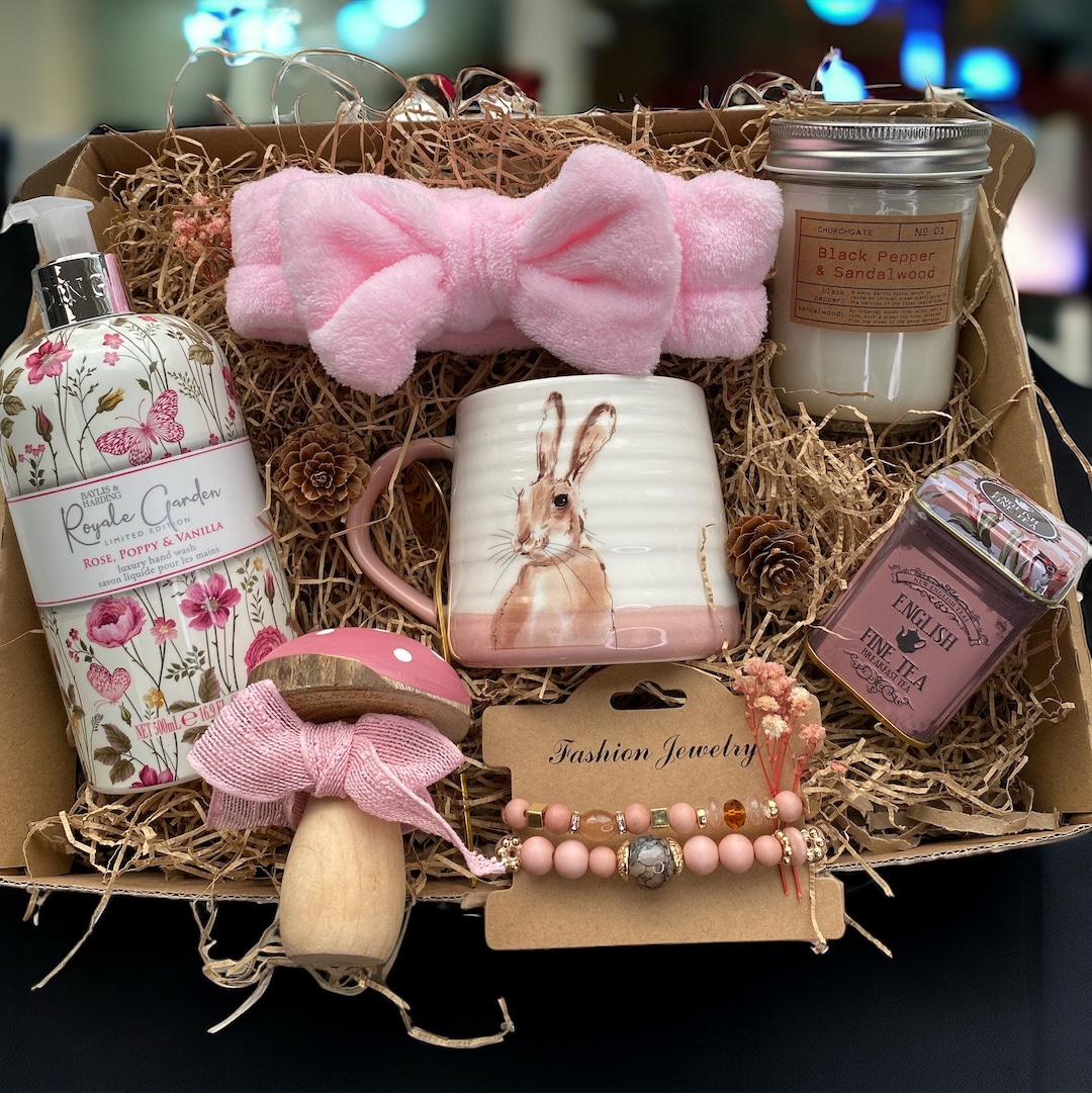 Birthday Spa Hamper Gift for Her, Mothers Day Gift, Best Friend Pamper