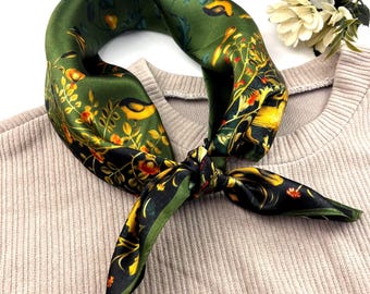 100% Mulberry Silk Scarf, Green Floral Animal Print Neckerchief, Headscarf (53x53 cm)