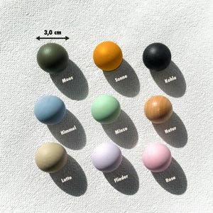 Möbelgriffe "Kuglig" rund und bunt, Holzknäufe Kugel handbemalt aus Holz zum Heimwerken, Kinderzimmer