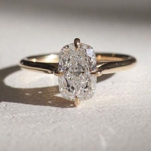 2.50 Ct Cushion Cut Moissanite Engagement Ring, Cushion Cut Ring, Elongated Cushion, Solitaire Ring, Bridal Anniversary Gifts/Ring